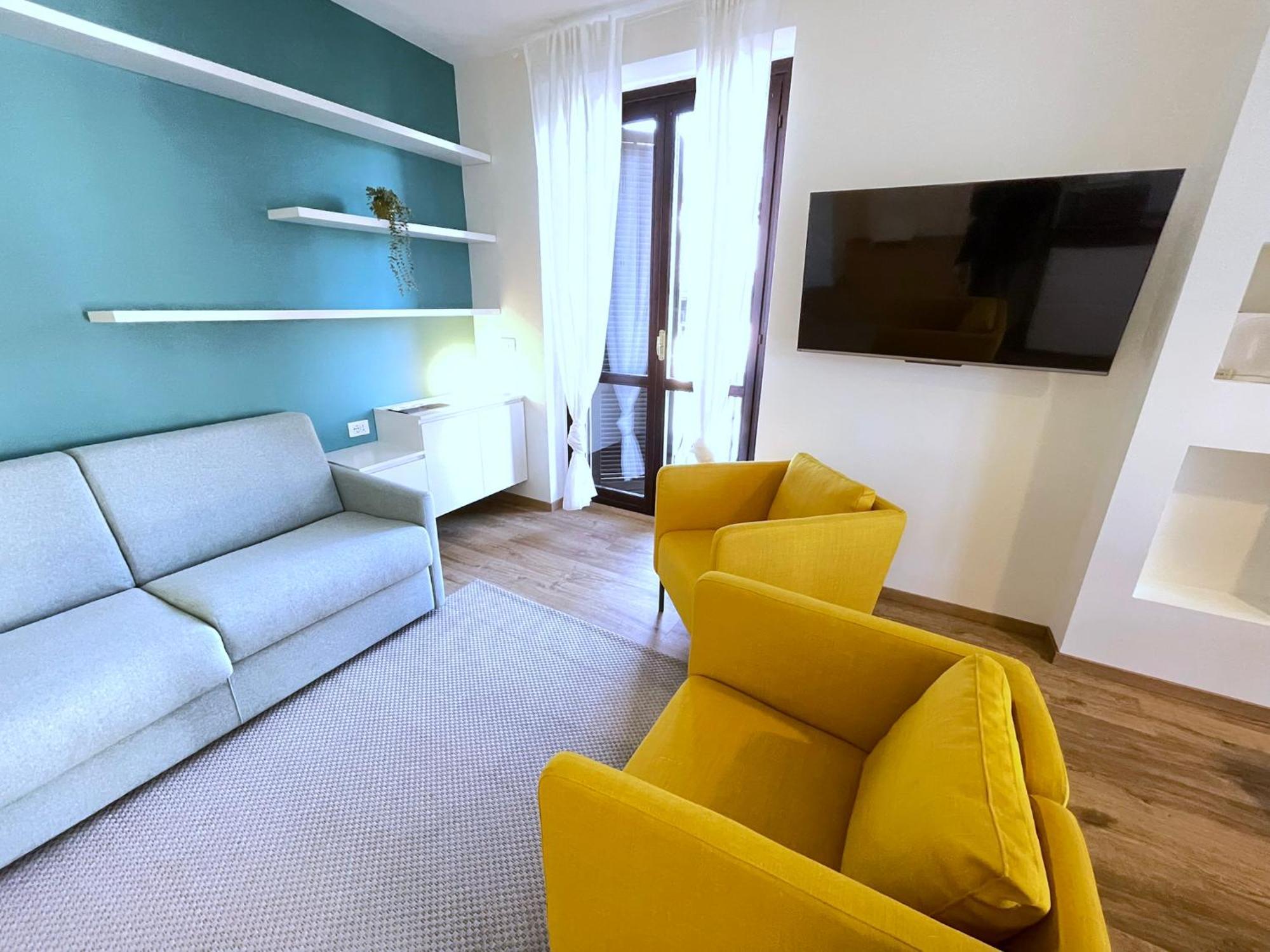 Lovingstresa 2 Brand New Stresa